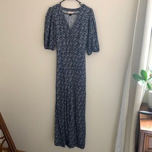 Universal Thread Jumpsuit - only worn once!